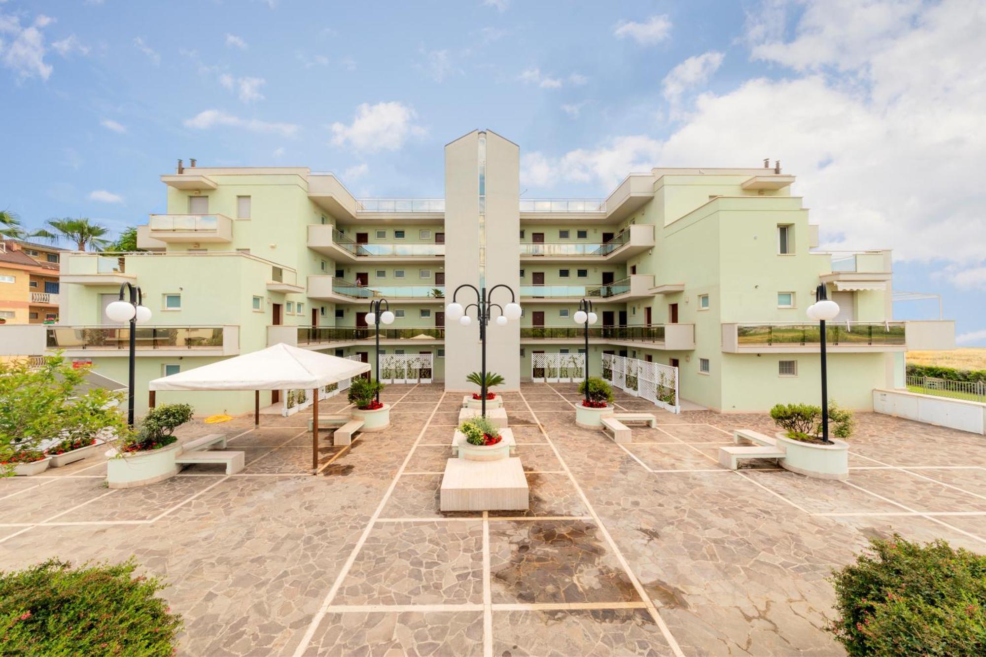 سان بنيديتّو ديل ترونتو Residence Brezza Di Mare المظهر الخارجي الصورة